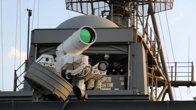 Αυτό είναι το νέο πυροβόλο laser των ΗΠΑ που σκοτώνει τα εχθρικά drones (βίντεο)